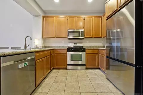Kitchen - 9920 Leavesly Trl, Santee, CA 92071 photo 1 of 2