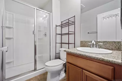 Bath - 9920 Leavesly Trl, Santee, CA 92071 photo 4 of 6