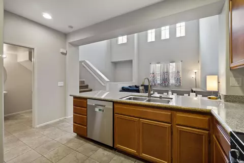 Kitchen - 9920 Leavesly Trl, Santee, CA 92071 photo 2 of 2