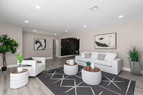 Living - 2153 Helix St, Spring Valley, CA 91977 photo 5 of 7
