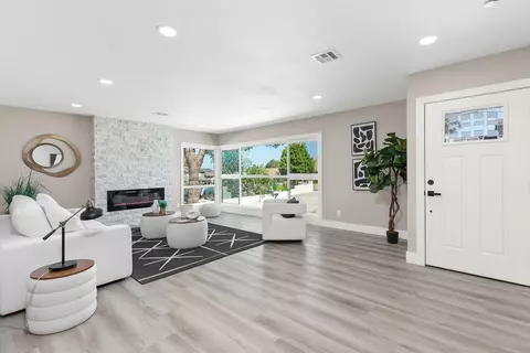 Living - 2153 Helix St, Spring Valley, CA 91977 photo 1 of 7