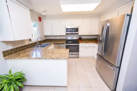 Kitchen - 1722 Mitchell #84, Tustin, CA 92780 photo 1 of 3