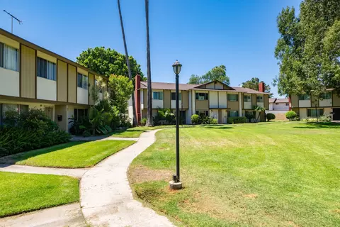 Exterior - 1722 Mitchell #84, Tustin, CA 92780 photo 2 of 13