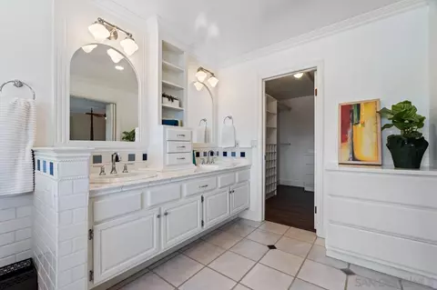 Bath - 3341 Terrace Ln, Oceanside, CA 92056 photo 2 of 7