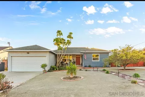 Exterior - 3852 Harris St, La Mesa, CA 91941 photo 2 of 12