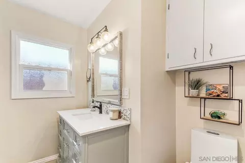 Bath - 3852 Harris St, La Mesa, CA 91941 photo 1 of 2