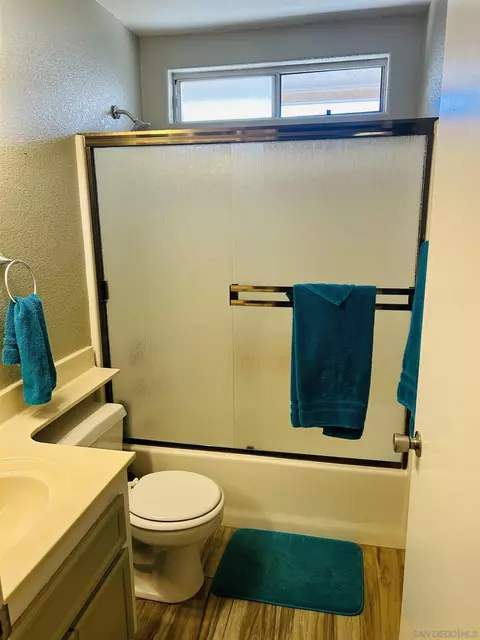 Bath - 1241 H St, Ramona, CA 92065 photo 3 of 3