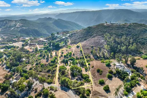 2662 Rainbow Glen Rd, Fallbrook, CA 92028 photo 4