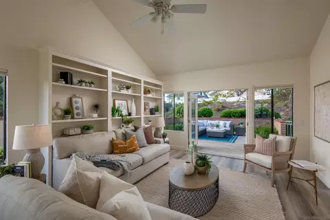 Living - 1049 Cerro Verde Dr, Solana Beach, CA 92075 photo 1 of 4