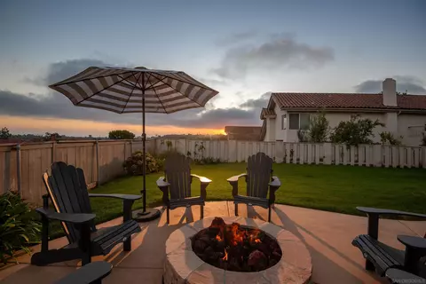Exterior - 1049 Cerro Verde Dr, Solana Beach, CA 92075 photo 8 of 12