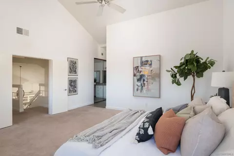 Bedroom - 1049 Cerro Verde Dr, Solana Beach, CA 92075 photo 3 of 5