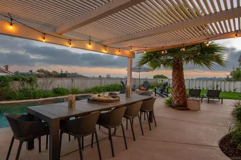 Exterior - 1049 Cerro Verde Dr, Solana Beach, CA 92075 photo 11 of 12