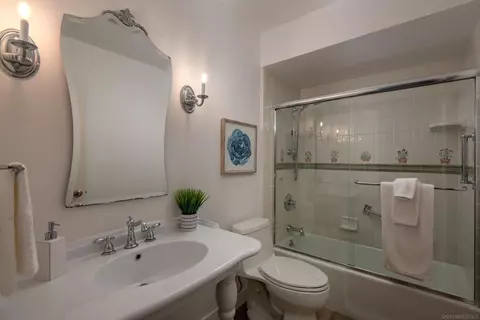 Bath - 1049 Cerro Verde Dr, Solana Beach, CA 92075 photo 1 of 3