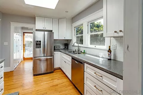 1215 Park Row, La Jolla, CA 92037 photo 12