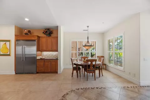 Dining - 15848 Prairie Vista Rd, Poway, CA 92064 photo 3 of 4