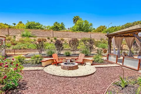 Exterior - 15848 Prairie Vista Rd, Poway, CA 92064 photo 18 of 26