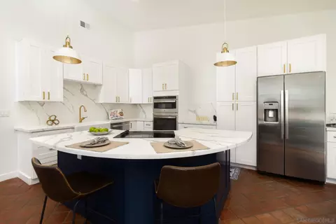 Kitchen - 2662 Cazadero Dr, Carlsbad, CA 92009 photo 2 of 4