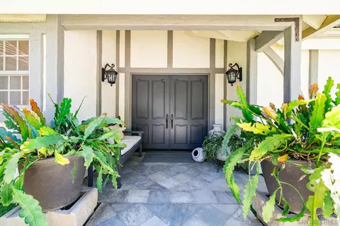9 Country Glen Rd, Fallbrook, CA 92028 photo 5