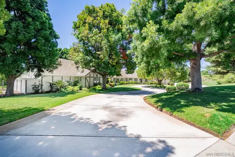9 Country Glen Rd, Fallbrook, CA 92028 photo 59