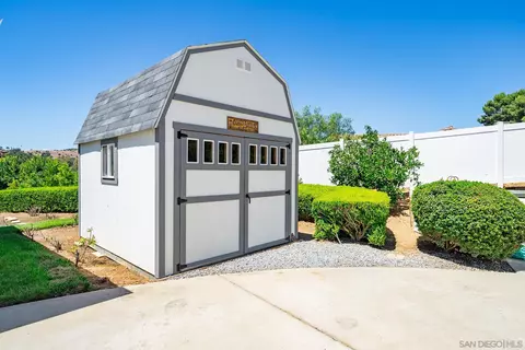 9 Country Glen Rd, Fallbrook, CA 92028 photo 62