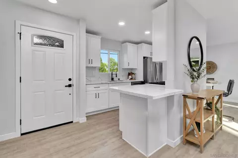 Entry Way - 8556 Big Rock Rd, Santee, CA 92071 photo 1 of 2
