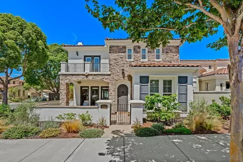 7658 Via Vivaldi, San Diego, CA 92127