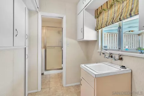 1048 Gamble Ln, Escondido, CA 92029 photo 21