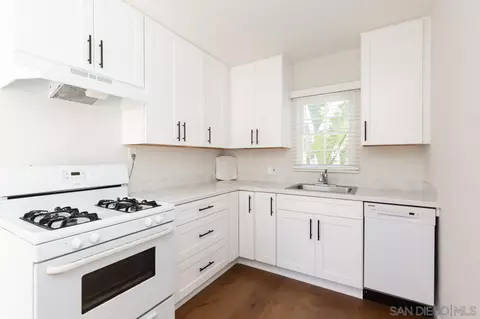 727 J, Coronado, CA 92118 photo 37