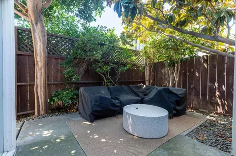 727 J, Coronado, CA 92118 photo 22