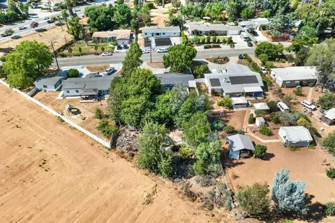 1549 Birch Ave, Escondido, CA 92027 photo 31