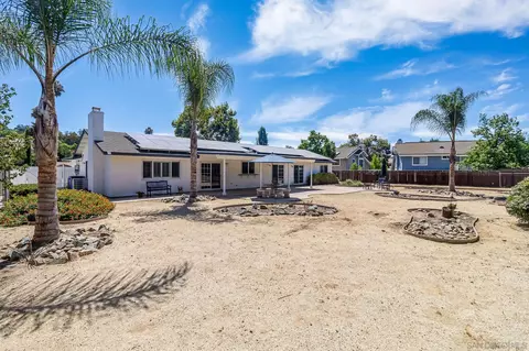 Exterior - 28035 Mountain Meadow Rd, Escondido, CA 92026 photo 9 of 13