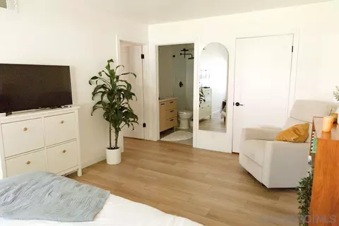 Bedroom - 215 Countryhaven Rd, Encinitas, CA 92024 photo 3 of 5