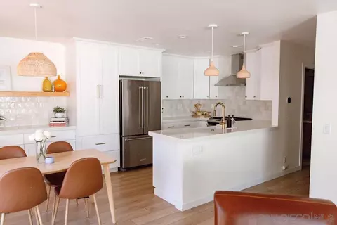 Kitchen - 215 Countryhaven Rd, Encinitas, CA 92024 photo 2 of 7