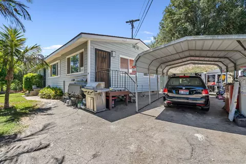 1340 Windsong Ln, Escondido, CA 92026 photo 2
