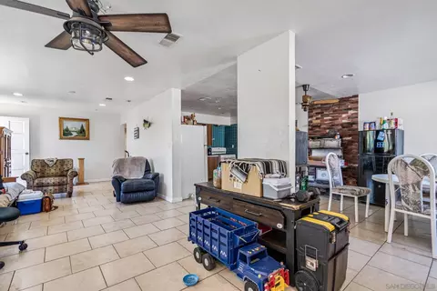1340 Windsong Ln, Escondido, CA 92026 photo 17