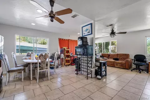 1340 Windsong Ln, Escondido, CA 92026 photo 22