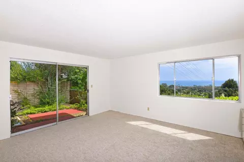 Bedroom - 1063 Skylark Dr, La Jolla, CA 92037 photo 2 of 2
