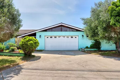 Exterior - 1063 Skylark Dr, La Jolla, CA 92037 photo 1 of 6