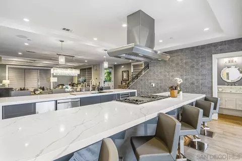Kitchen - 461 I Ave, Coronado, CA 92118 photo 9 of 10