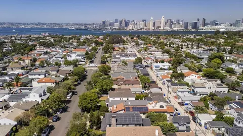 View/Area - 461 I Ave, Coronado, CA 92118 photo 5 of 12