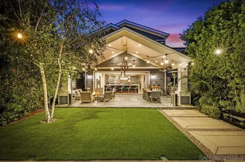 461 I Ave, Coronado, CA 92118