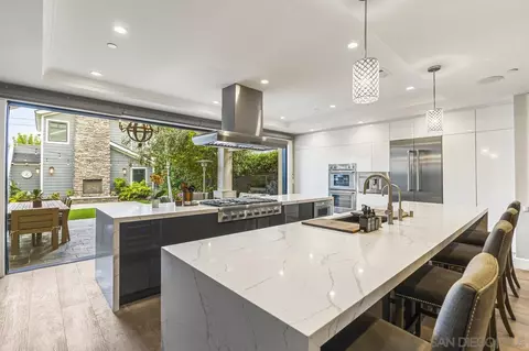 Kitchen - 461 I Ave, Coronado, CA 92118 photo 5 of 10