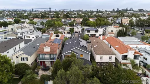 View/Area - 461 I Ave, Coronado, CA 92118 photo 3 of 12