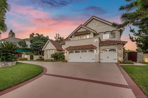 Exterior - 939 Calle Santa Cruz, Encinitas, CA 92024 photo 2 of 18