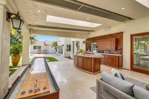 Exterior - 939 Calle Santa Cruz, Encinitas, CA 92024 photo 6 of 18