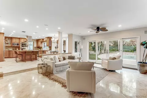 Living - 939 Calle Santa Cruz, Encinitas, CA 92024 photo 6 of 10