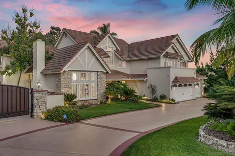Exterior - 939 Calle Santa Cruz, Encinitas, CA 92024 photo 12 of 18