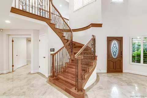 Entry Way - 939 Calle Santa Cruz, Encinitas, CA 92024 photo 2 of 5