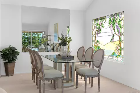 17303 Plaza Maria, San Diego, CA 92128