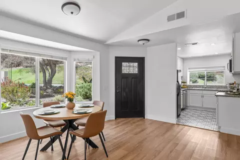 1881 Loreto Gln, Escondido, CA 92027 photo 8